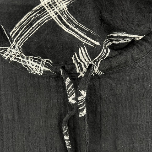 Black Womens Medium Cotton gauze Short Sleeve Tunic Top Funnel neck Pocket - Picture 5 of 11